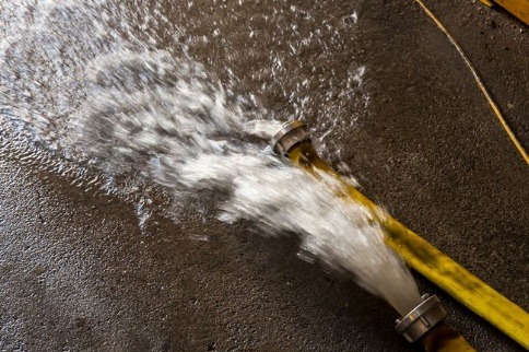 Nagy teljesítményű vízszivattyúzás folyamata